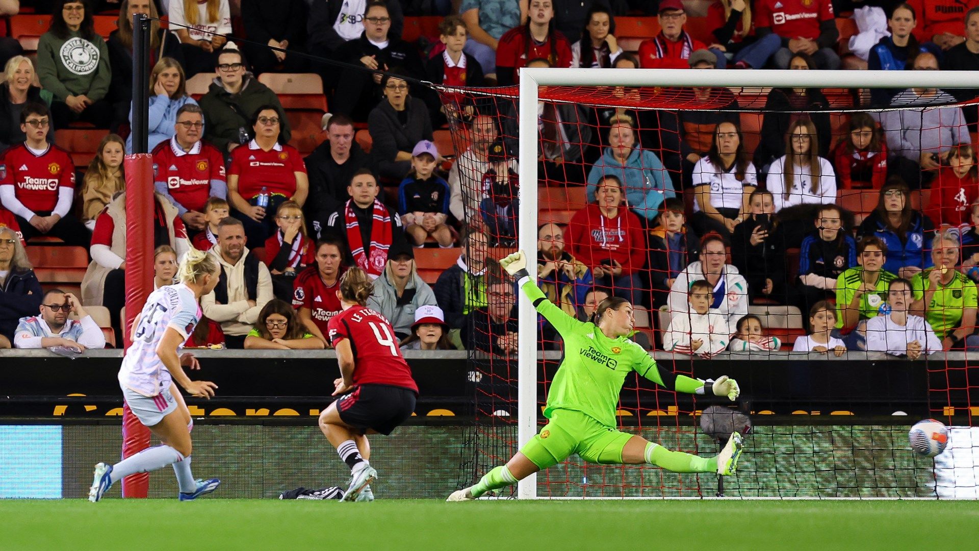 Stina Blackstenius Arsenal Women 2023-24