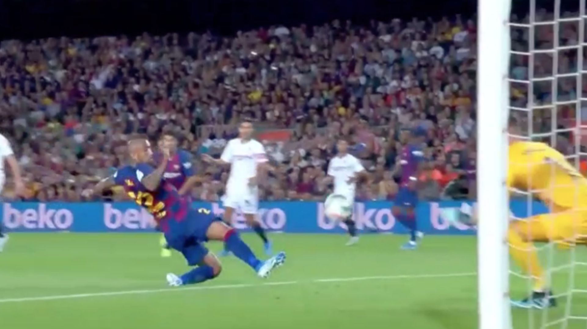 061019 Barcelona Sevilla Arturo Vidal