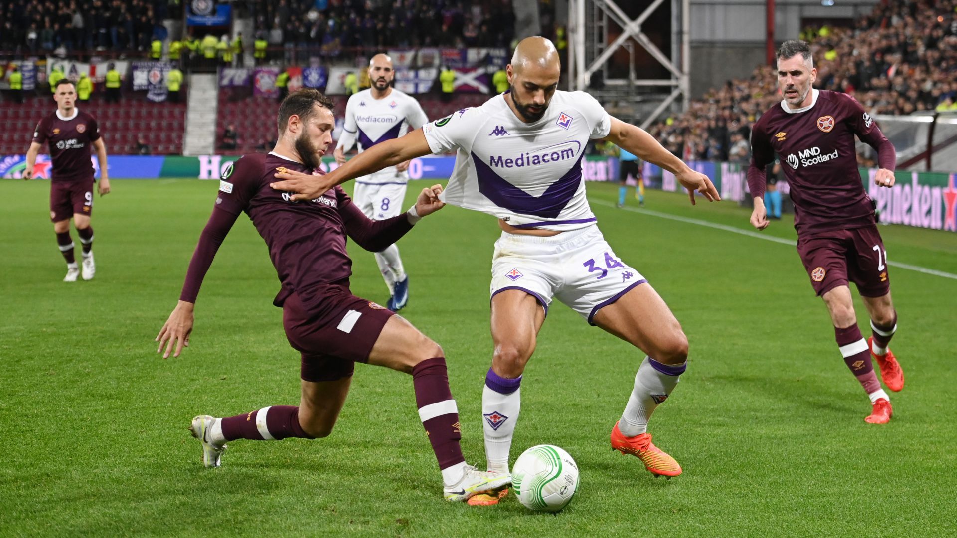 Sofyan Amrabat Hearts Fiorentina Conference League