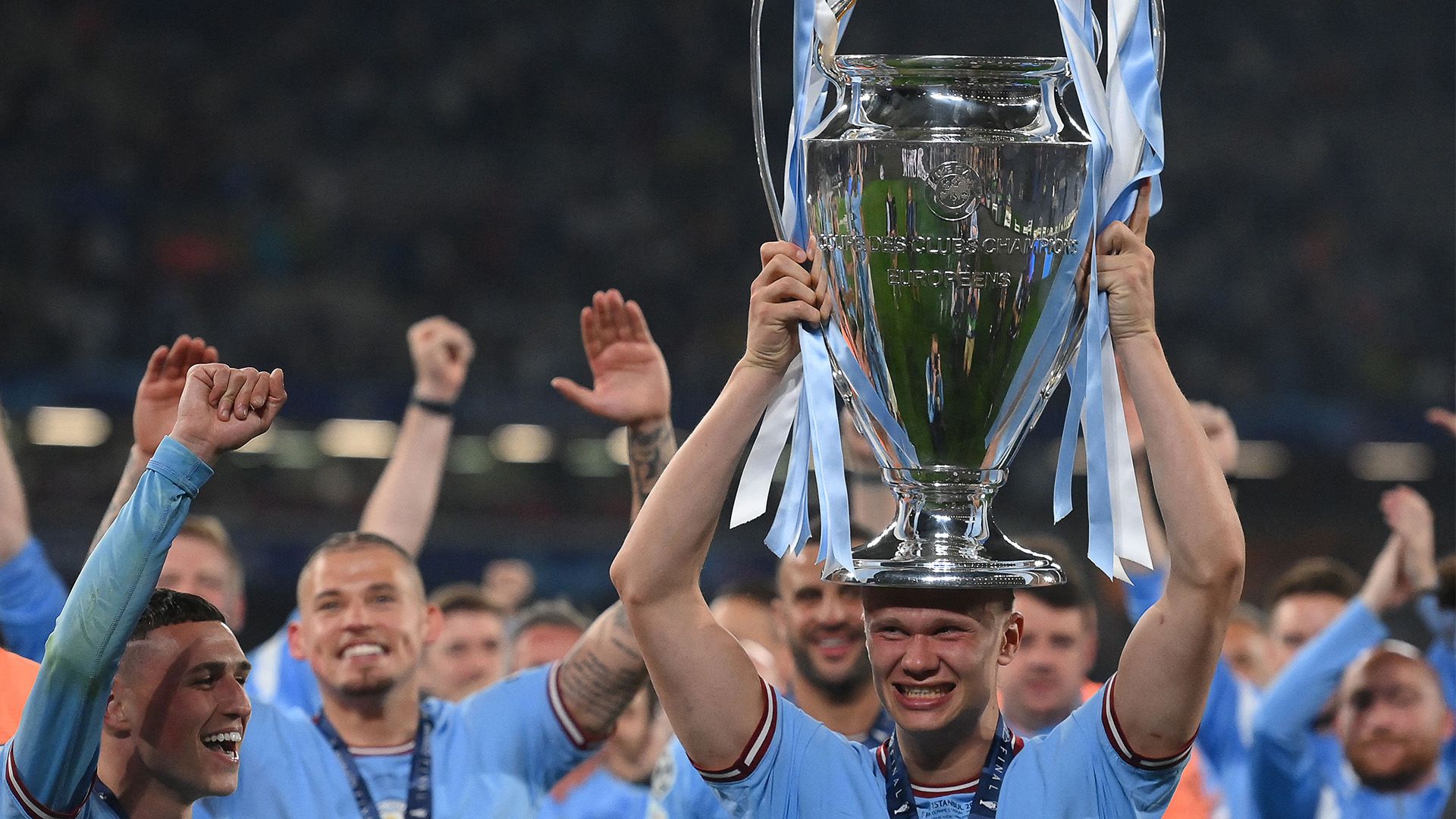 Champions League trophy Haaland 