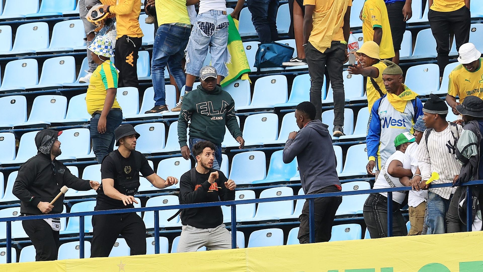 WATCH: Ugly scenes erupt with security forced to keep Esperance fans on the  pitch after fight with Mamelodi Sundowns supporters broke out in Caf  Champions League clash | Goal.com South Africa