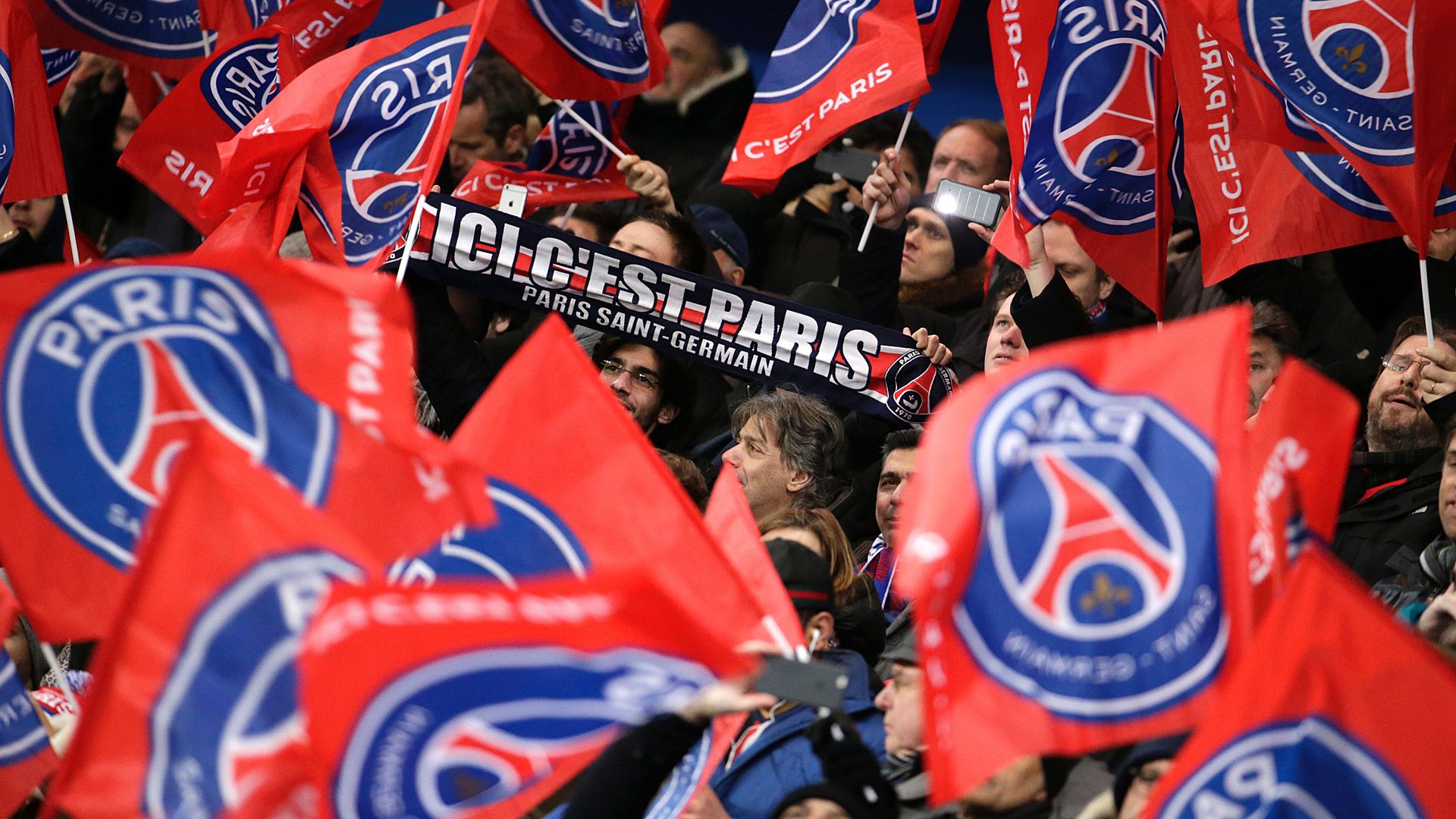 Paris Saint Germain PSG Fans