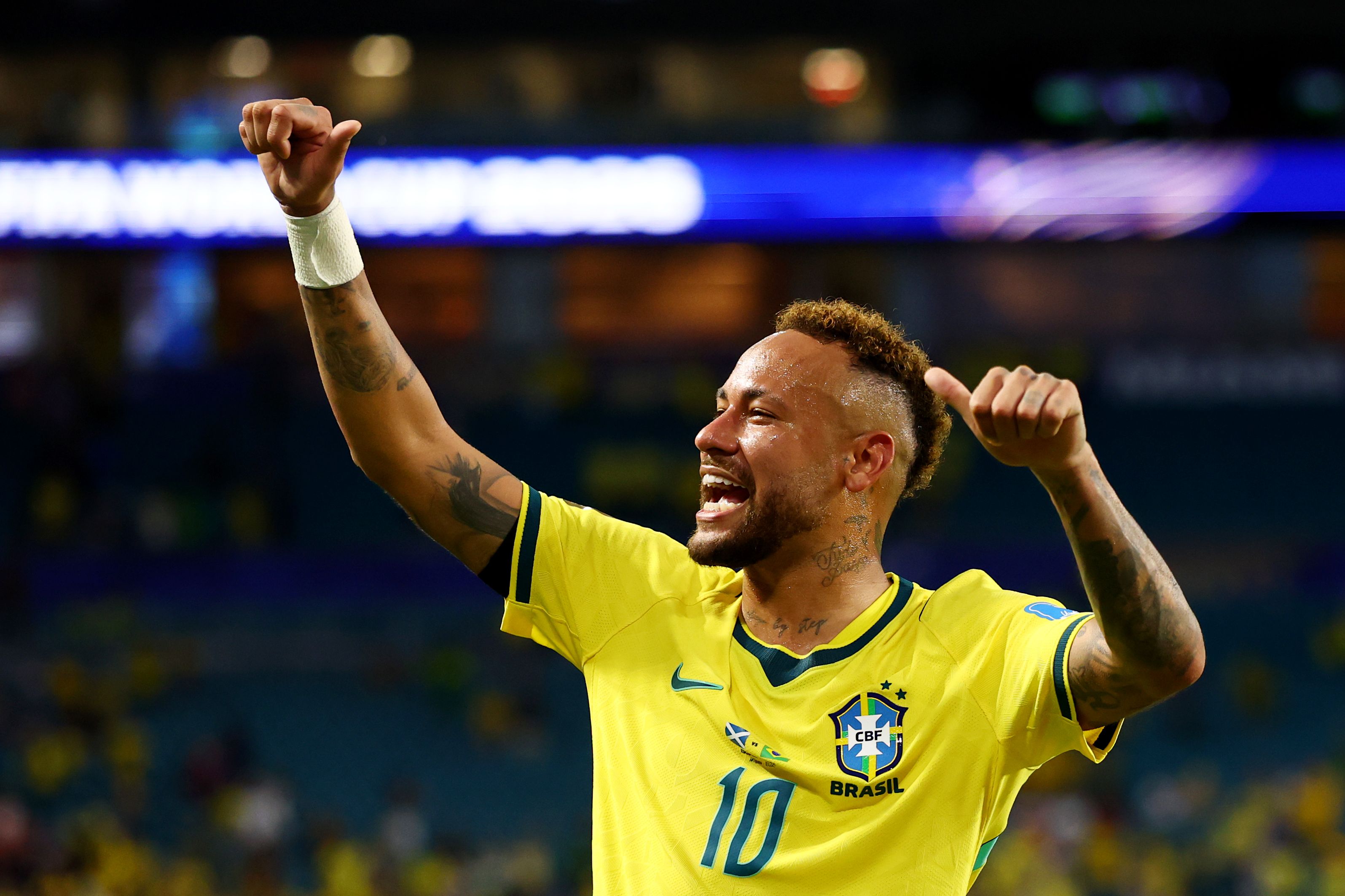 네이마르 주니오르 (Neymar Junior)