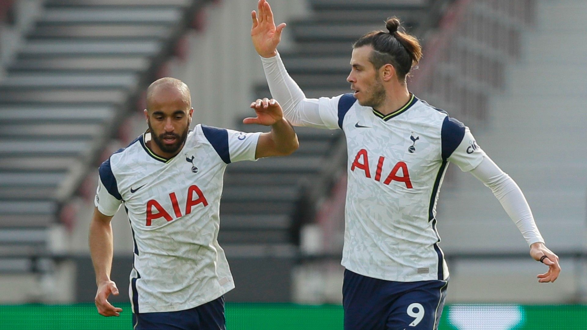 Lucas Moura Gareth Bale Tottenham 2020-21