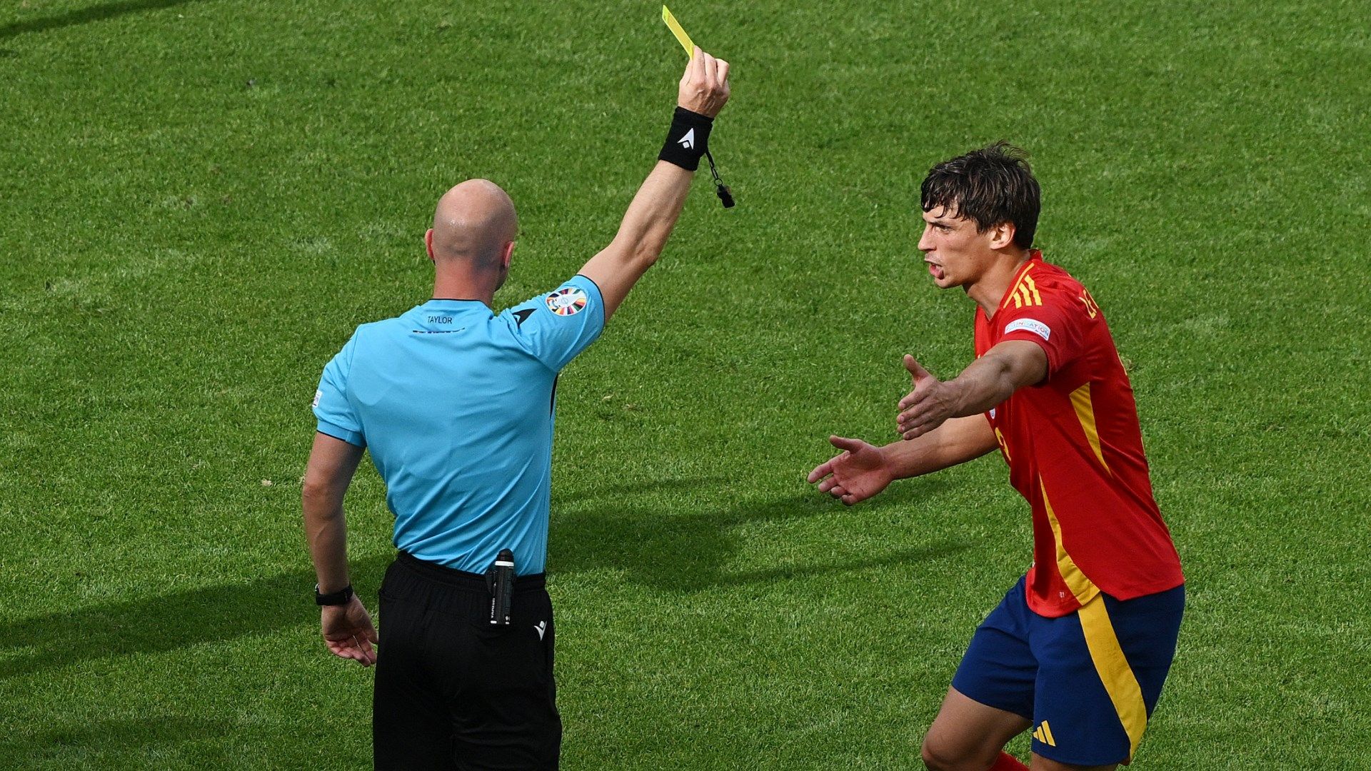 Robin Le Normand Spain Germany Euro 2024