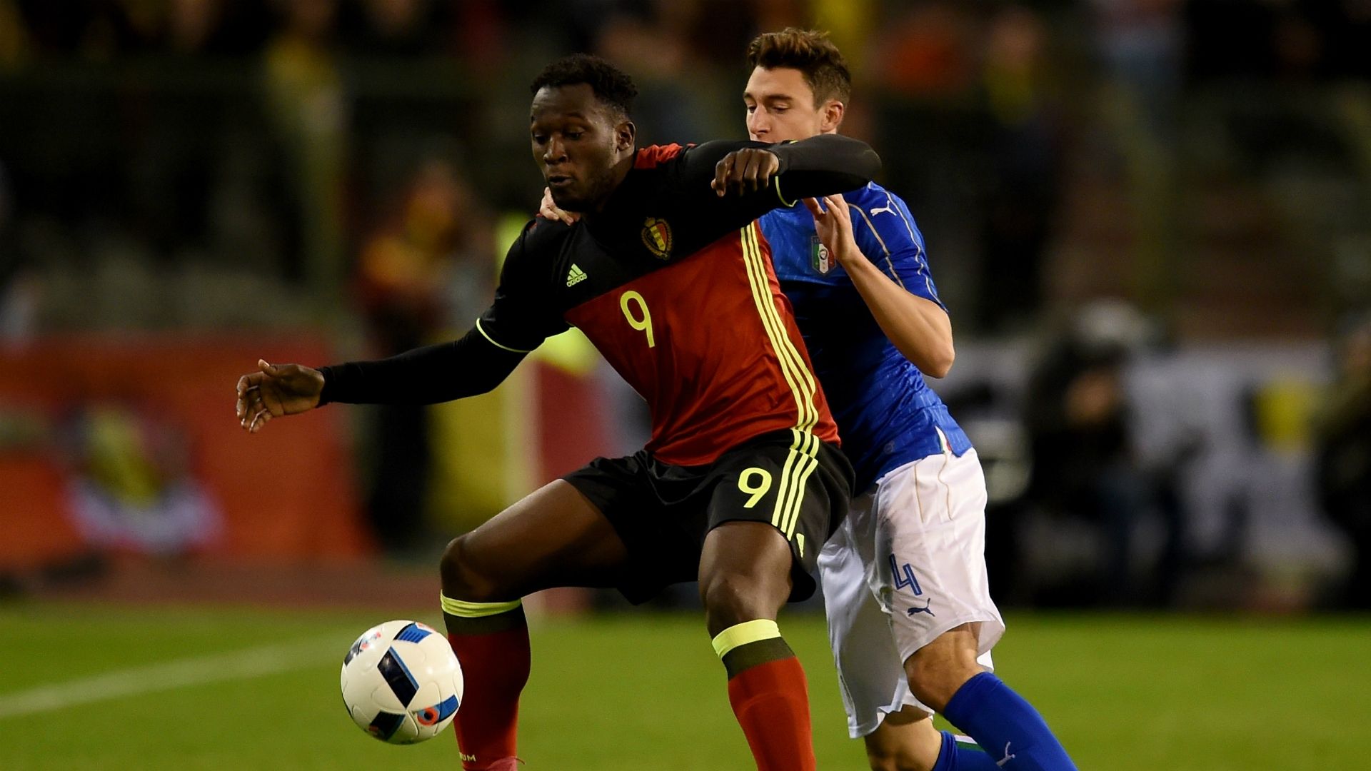 Romelu Lukaku Matteo Darmian Belgium Italy Friendly