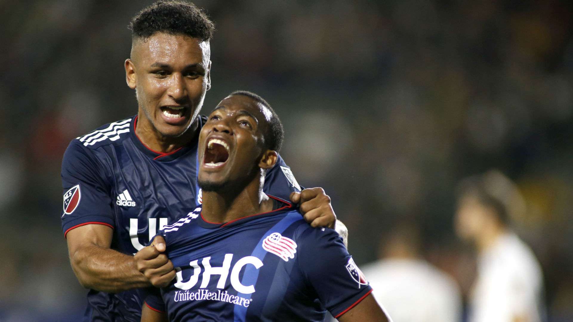 Juan Agudelo Cristian Penilla New England Revolution MLS 2019