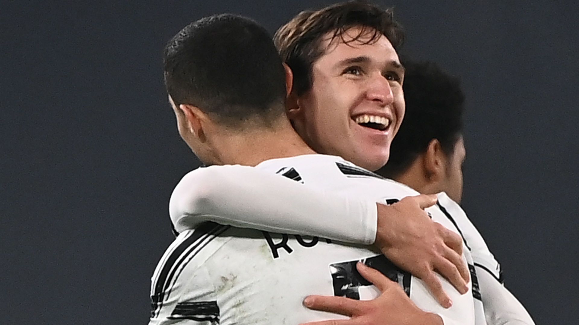 Chiesa Cristiano Ronaldo Juventus celebrating Atalanta Serie A