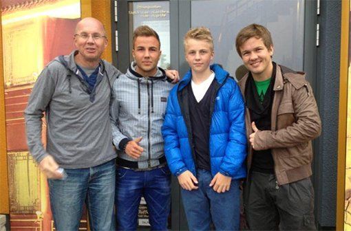Mario Götze mit Felix Götze
