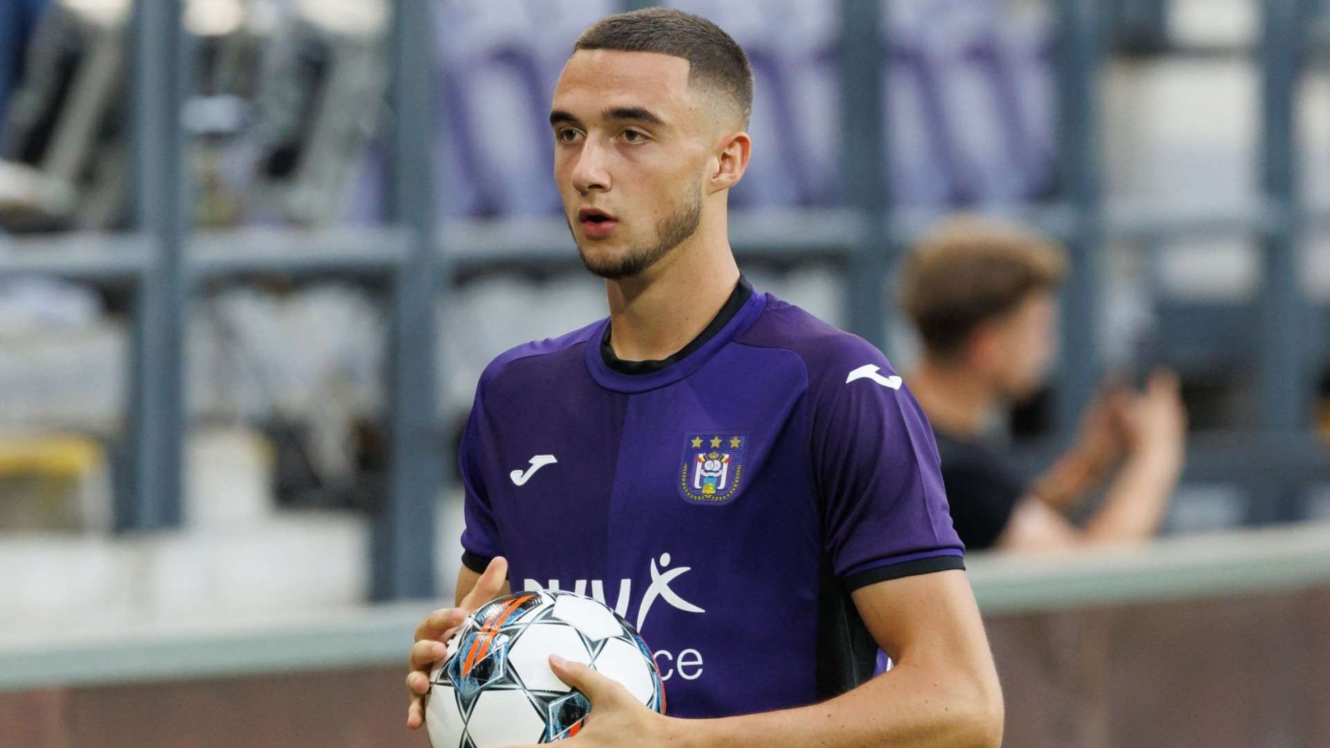 Zeno Debast Anderlecht 2022-23