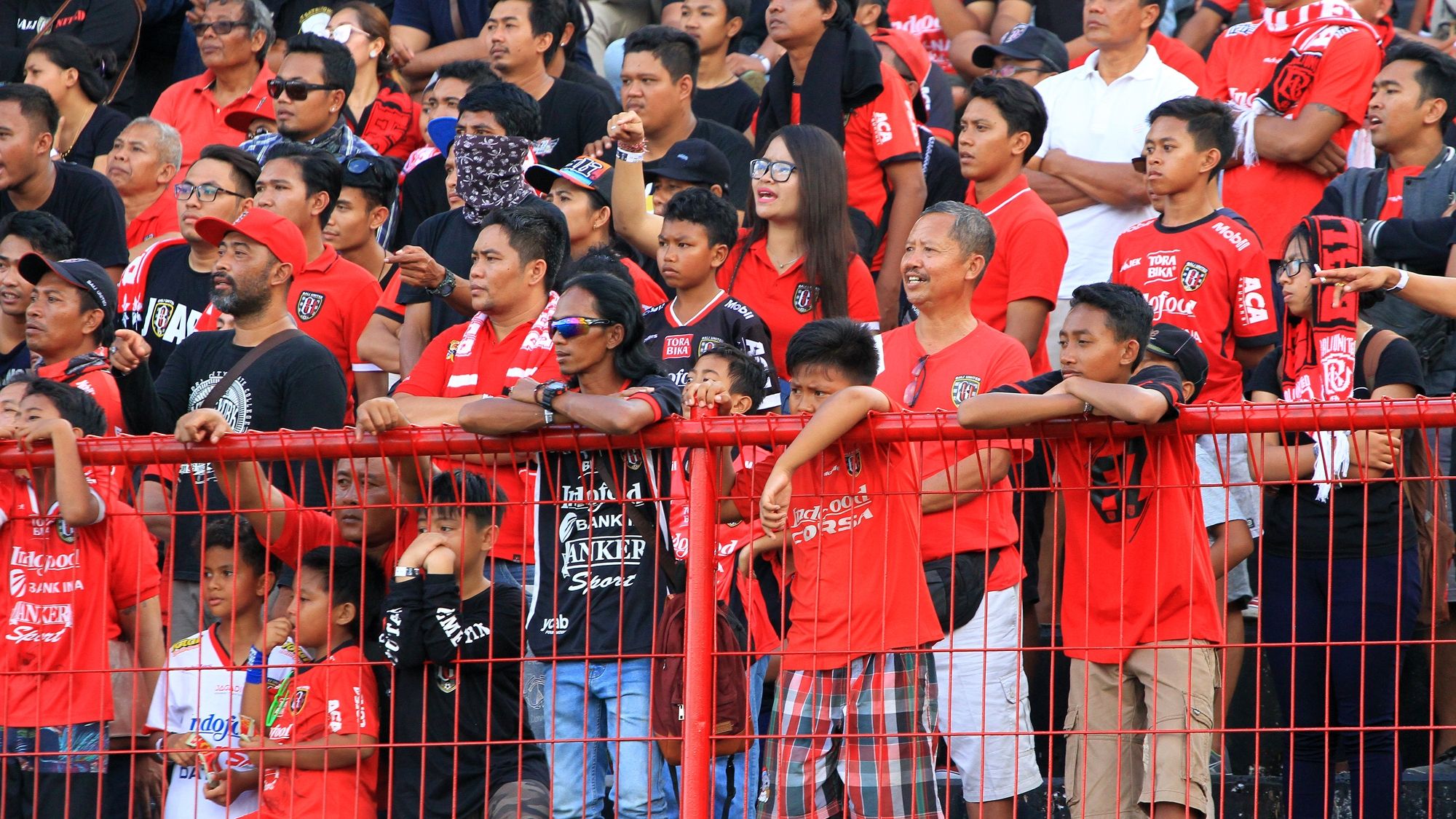Suporter - Bali United & Yangon United