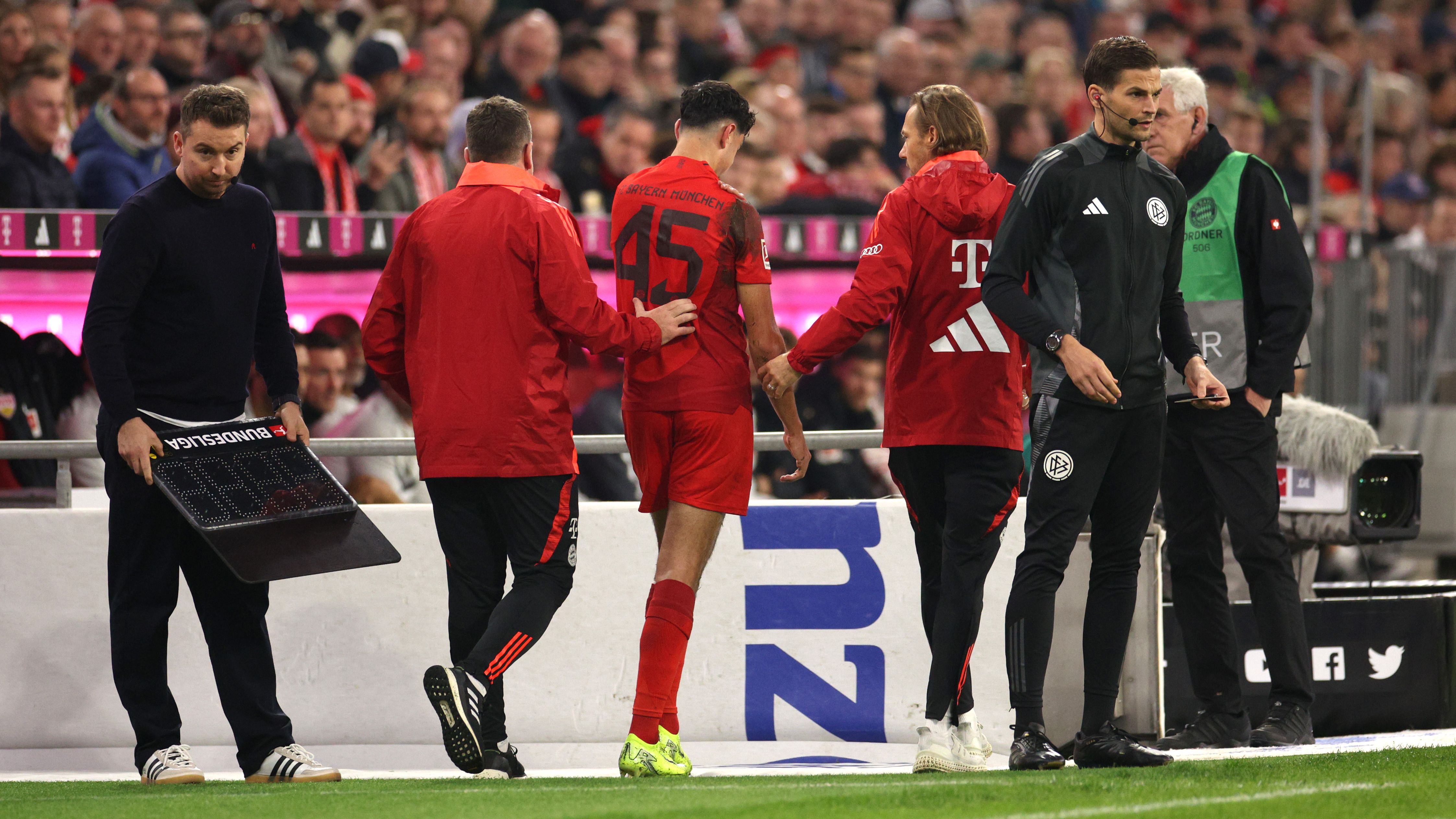 Aleksandar Pavlovic Bayern Munich Bundesliga