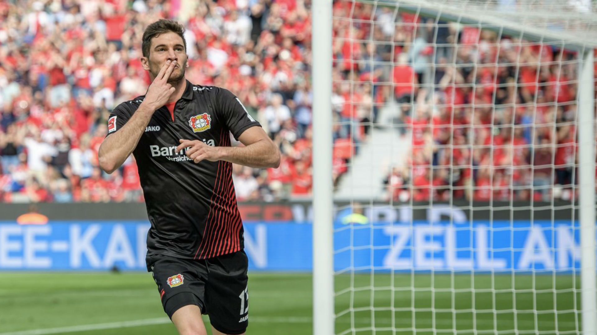 Lucas Alario. Bayer Leverkusen Hannover 12052018