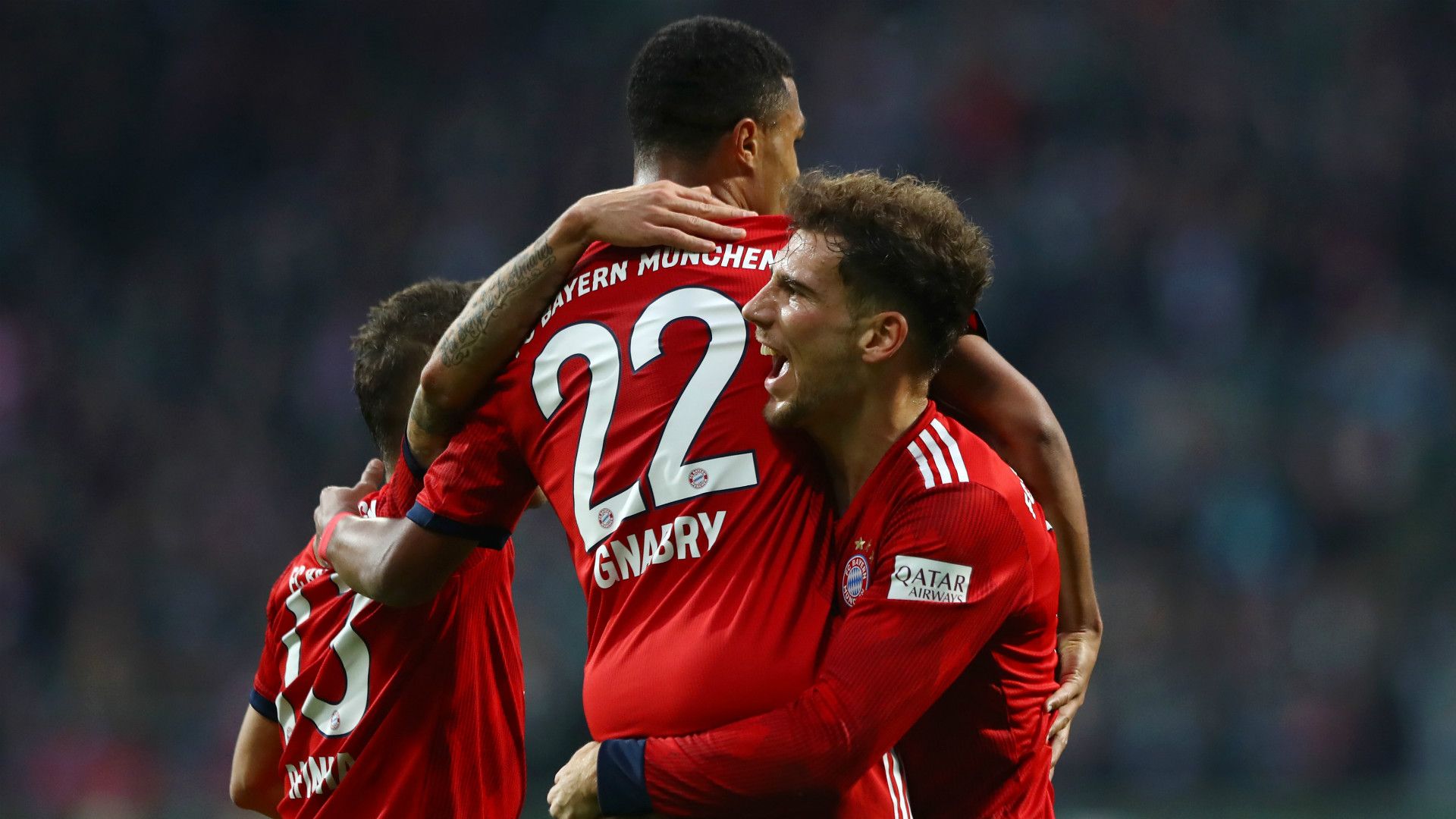 SERGE GNABRY LEON GORETZKA BAYERN MÜNCHEN