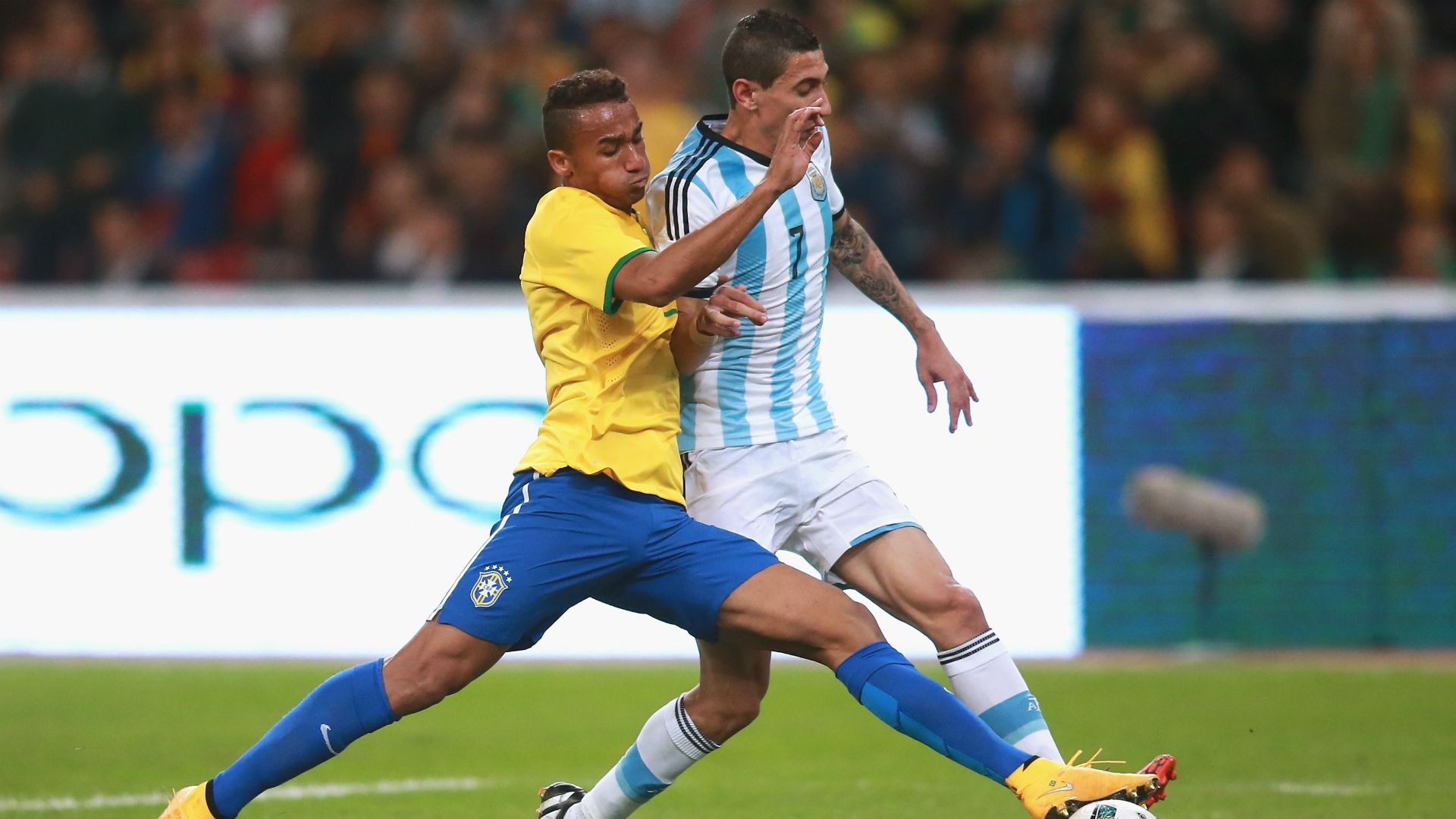Danilo, Ángel Di María | Brasil x Argentina | 11/10/2014