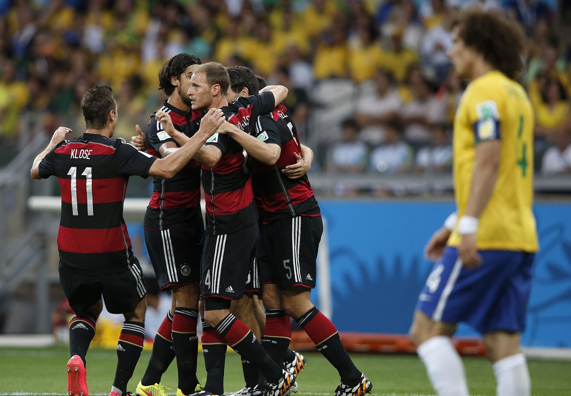 Muller goal celebration Brazil Germany 2014 World Cup Quarter-final 07082014