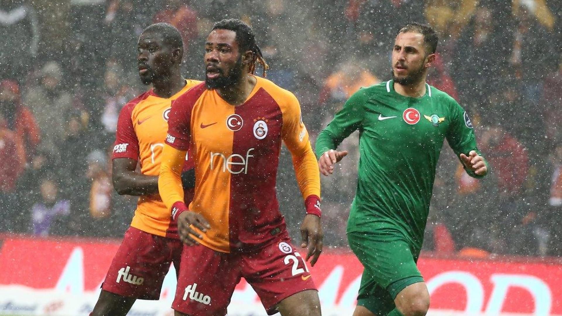 Christian Luyindama Galatasaray Akhisarspor 2242019