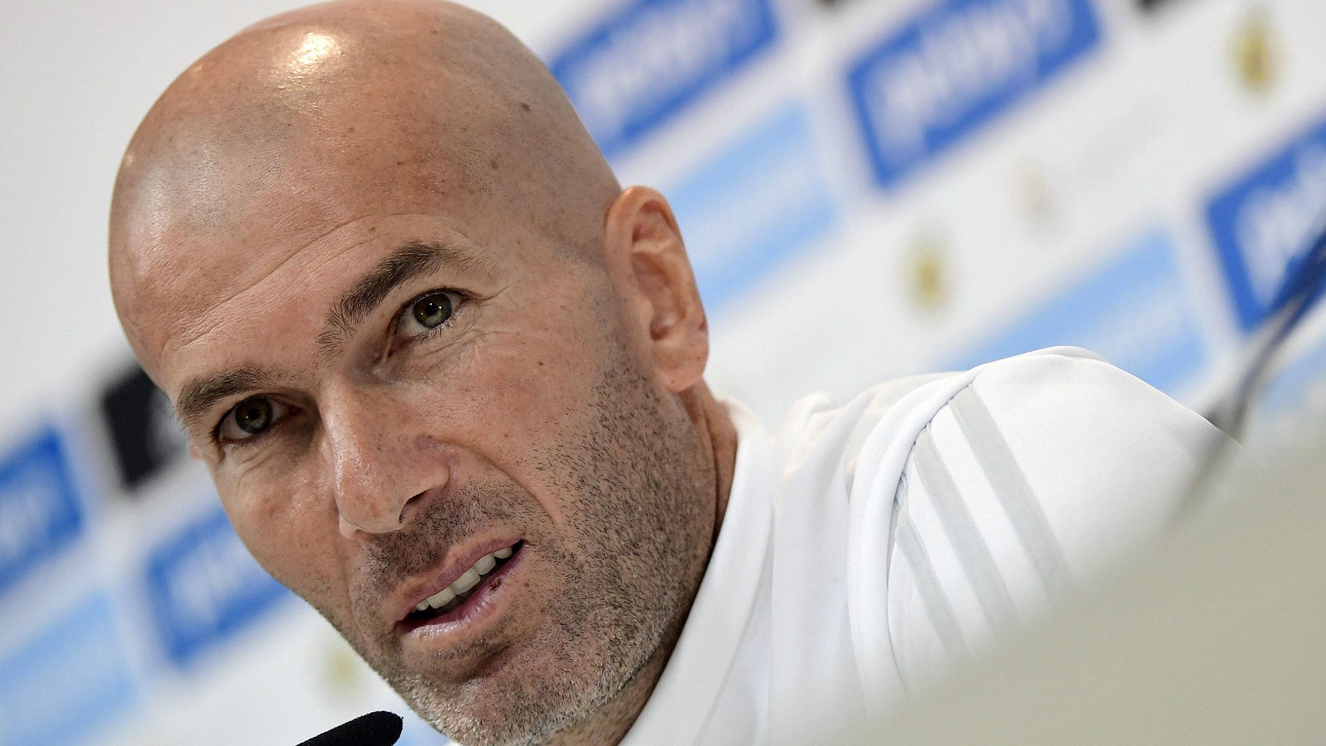Zinedine Zidane Real Madrid Supercopa