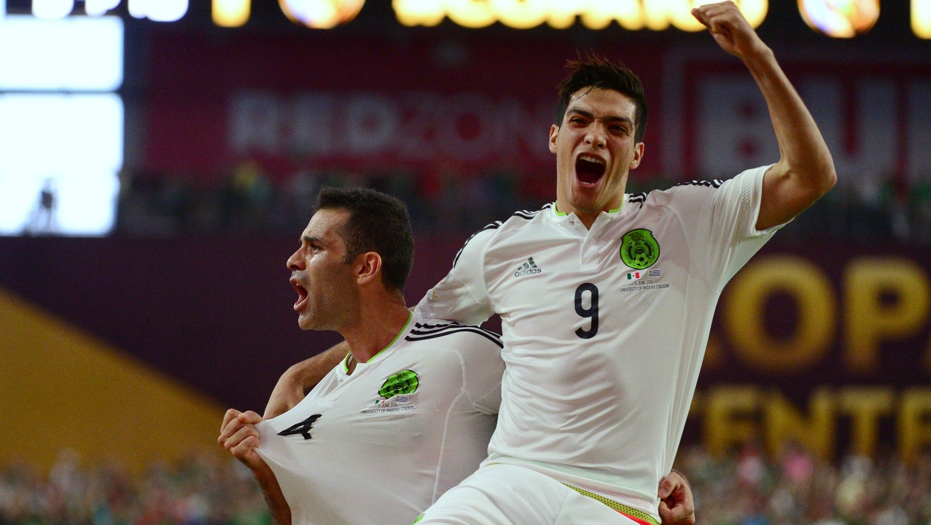 Raúl Jiménez Rafa Márquez Selección mexicana