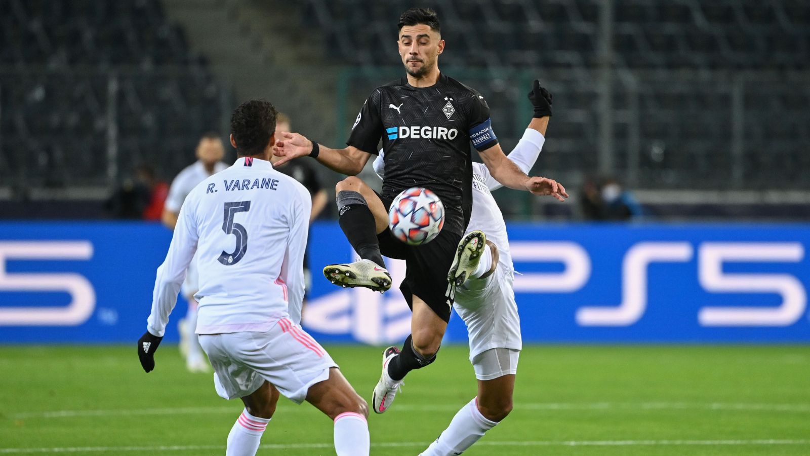 Borussia Real Madrid Varane Champions League