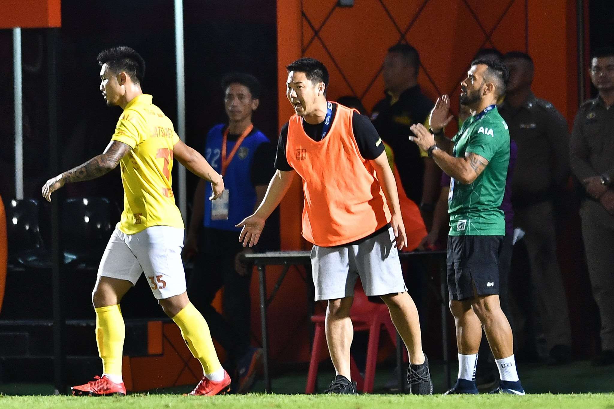 ธนวัชร์ นิติกาญจนา