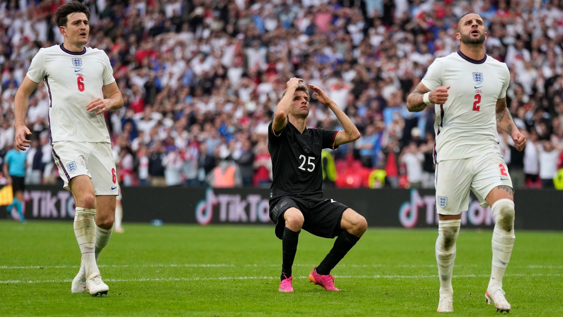 Thomas Muller England Germany