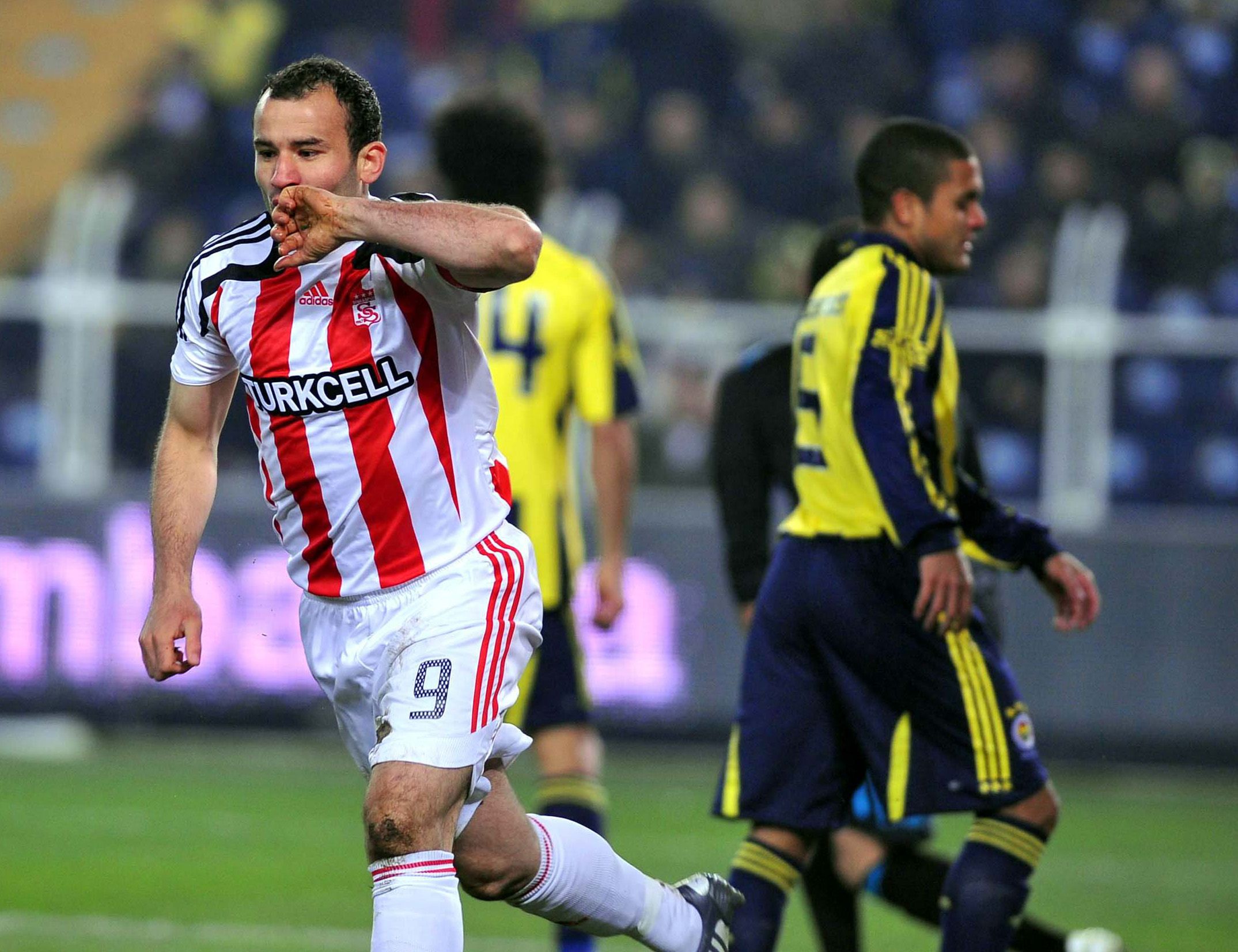 Mehmet Yildiz Fenerbahce Sivasspor