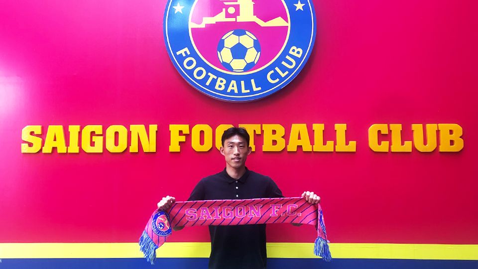 Ahn Byung-Keon | New Signing of Sai Gon FC | Road to V.League 2020. Sài Gòn FC. Sài Gòn không giữ Đinh Hoàng Max. Sài Gòn hợp tác với FC Tokyo. Sài Gòn kí hợp đồng với trung vệ Ahn Byung-keon. Sài Gòn FC hợp tác với Á quân J1 League. Chuyển nhượng Sài Gòn FC. HLV Hoàng Văn Phúc. HLV Hoàng Văn Phúc Sài Gòn FC. V.League. V.League bị hoãn. Lịch thi đấu V.League. Kết quả V.League. Trực tiếp V.League. Bóng đá. Xem bóng đá. Trực tiếp bóng đá. Kết quả bóng đá. FC Tokyo. Huỳnh Tấn Tài. Nguyễn Văn Hoàng.