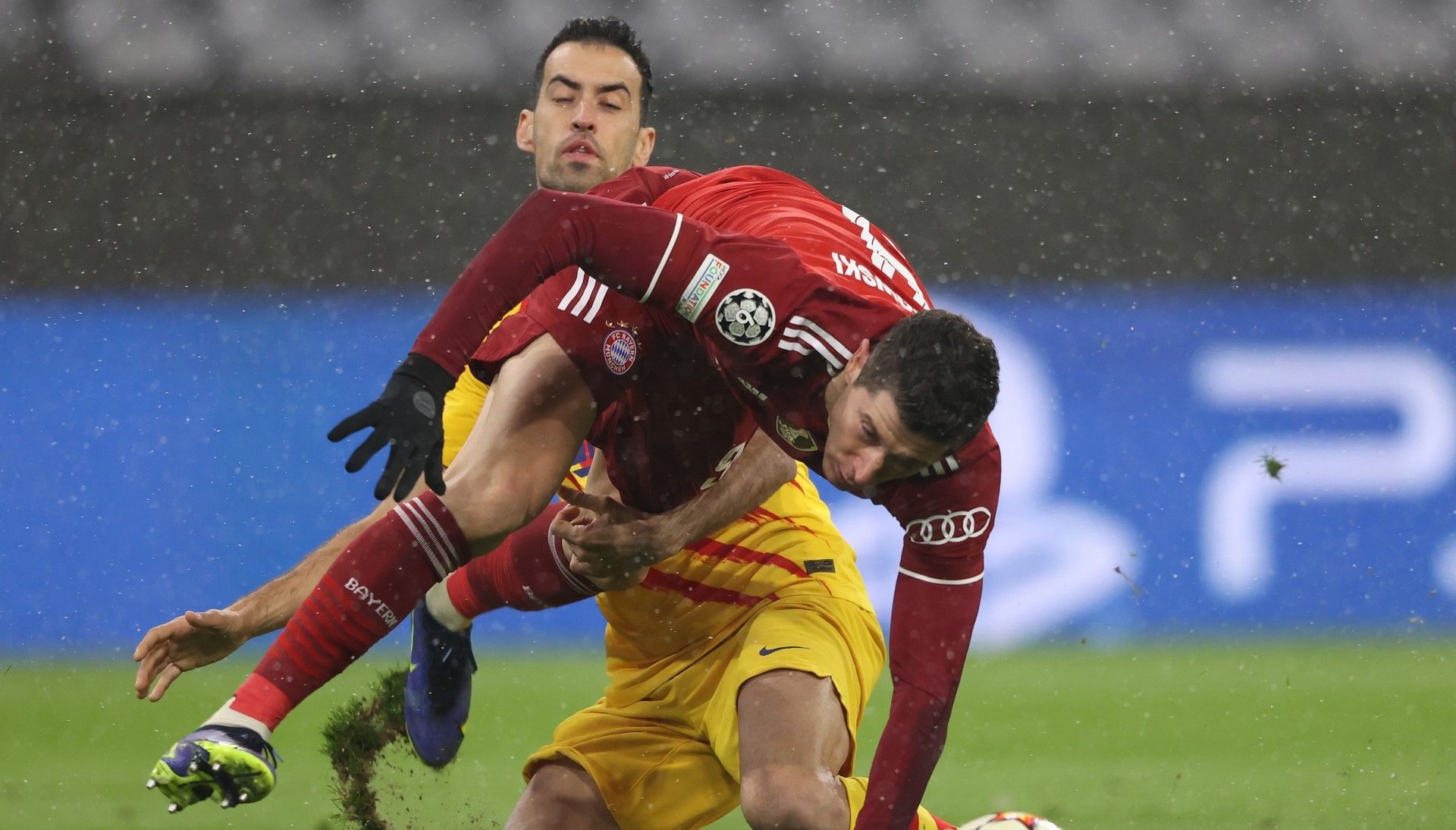 Busquets-barcelona-bayern