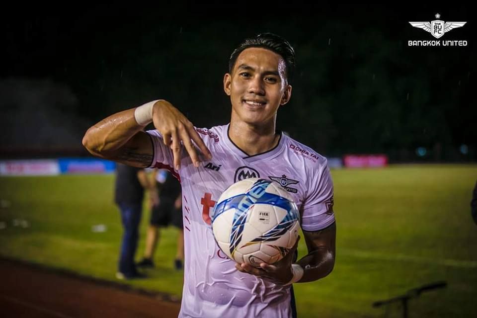 ธีรเทพ วิโนทัย