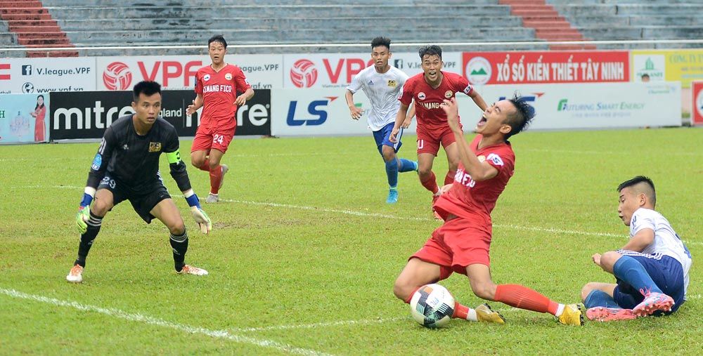 Nguyen Tien Tao Hue FC First Division 2019