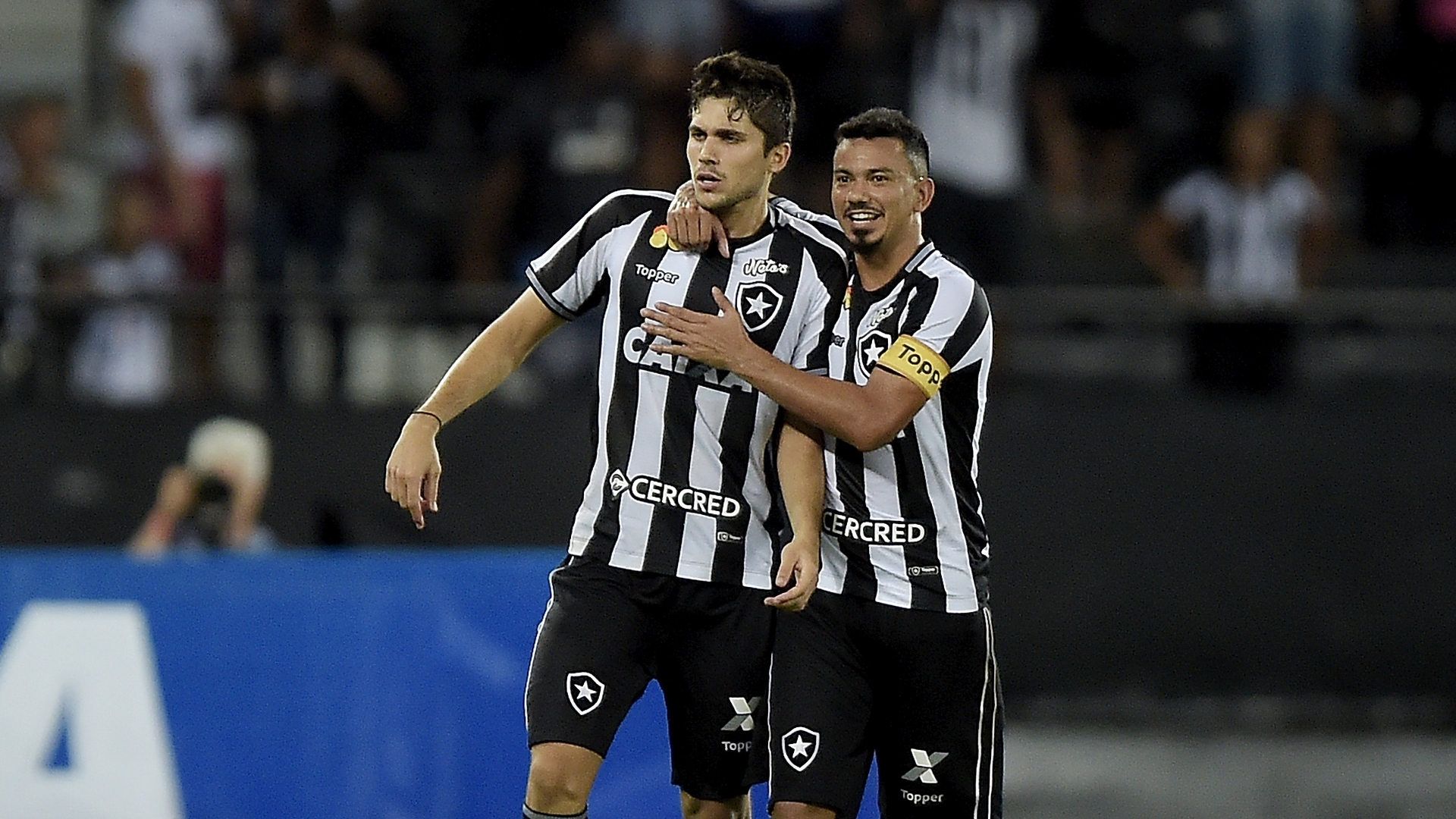 Igor Rabello Rodrigo Lindoso Botafogo Palmeiras 16042018 Brasileirao Serie A