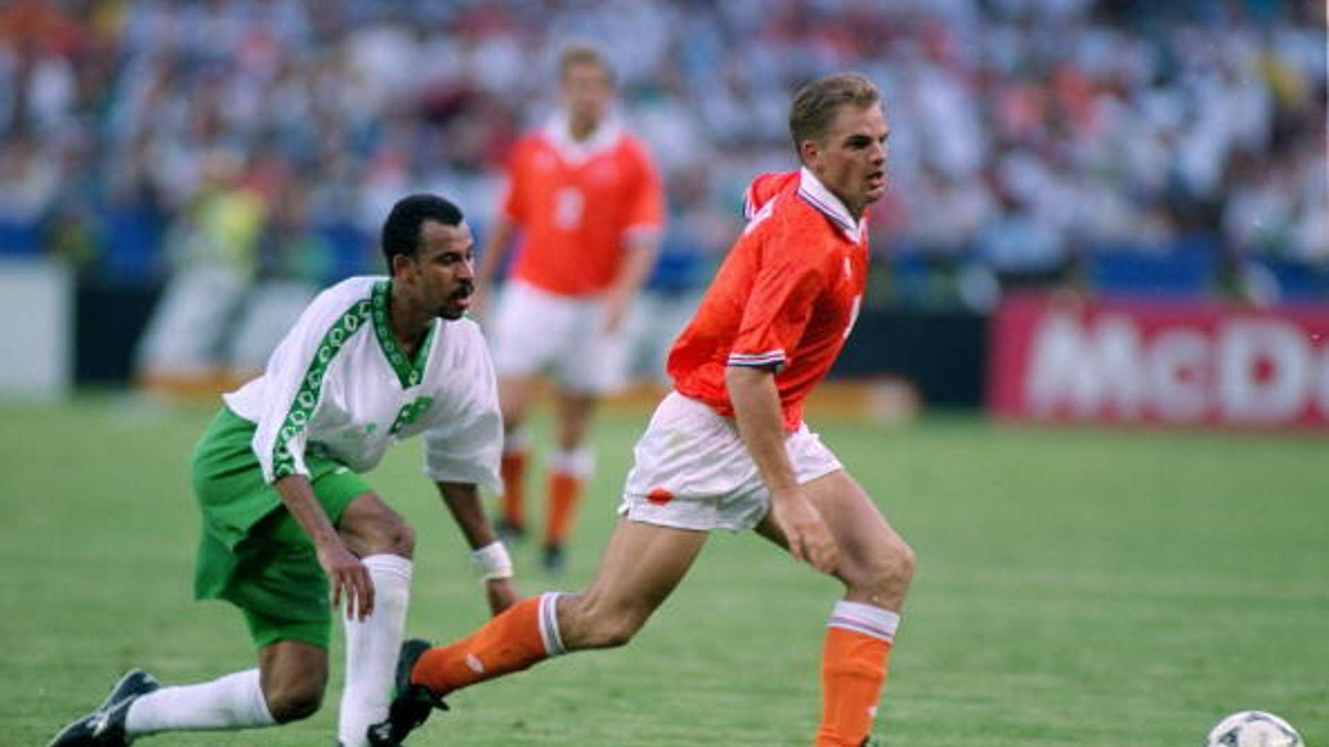 Ronald de Boer - Holland - Fuad Amin - saudi - WC 94
