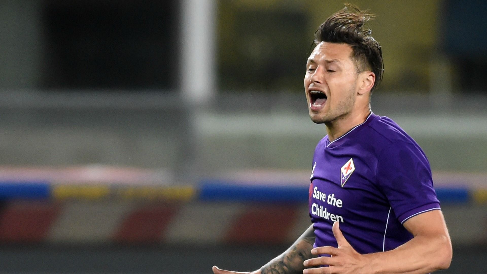 Mauro Zarate Chievo Fiorentina Serie A 30042016