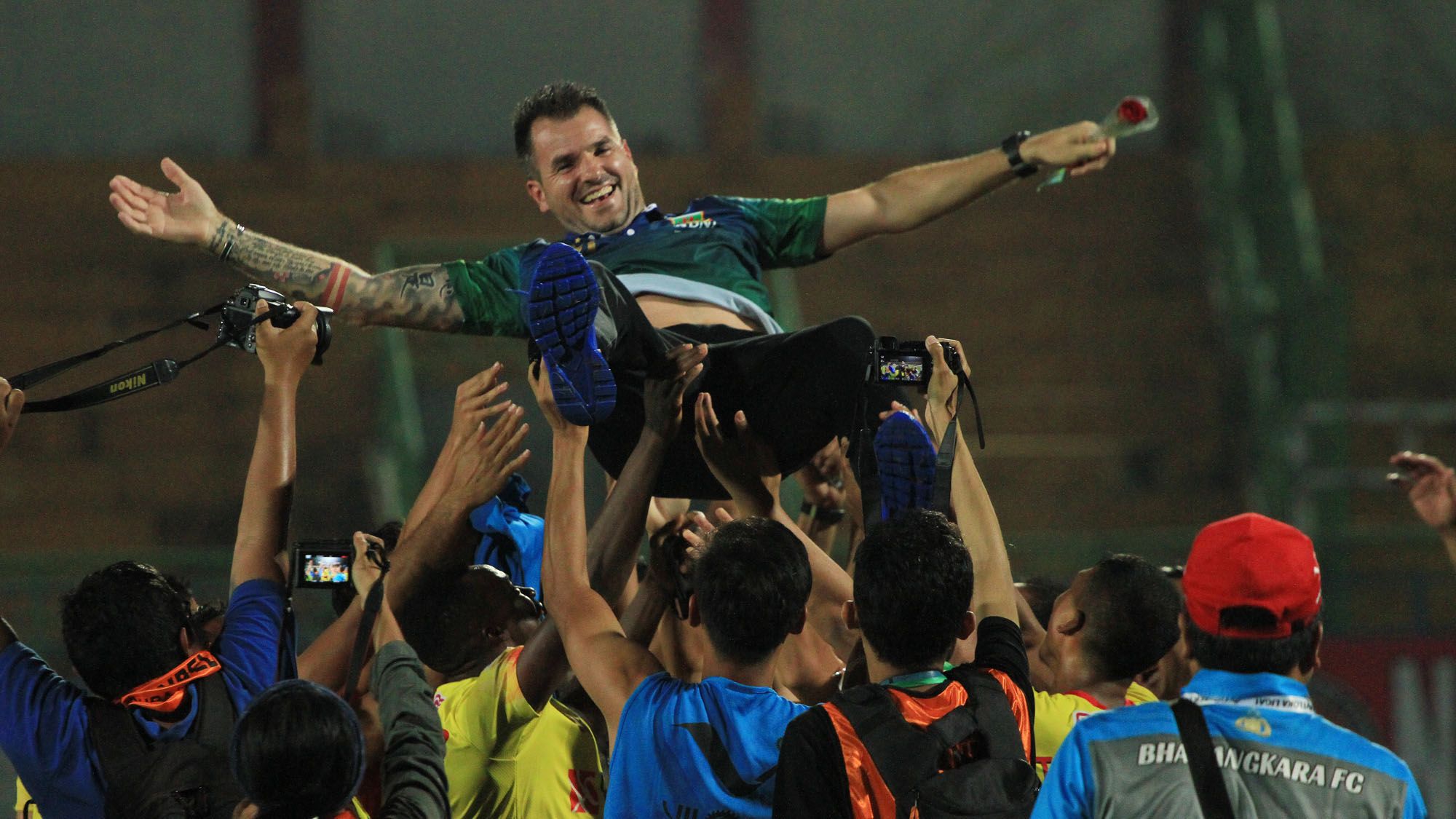 Simon McMenemy - Bhayangkara FC
