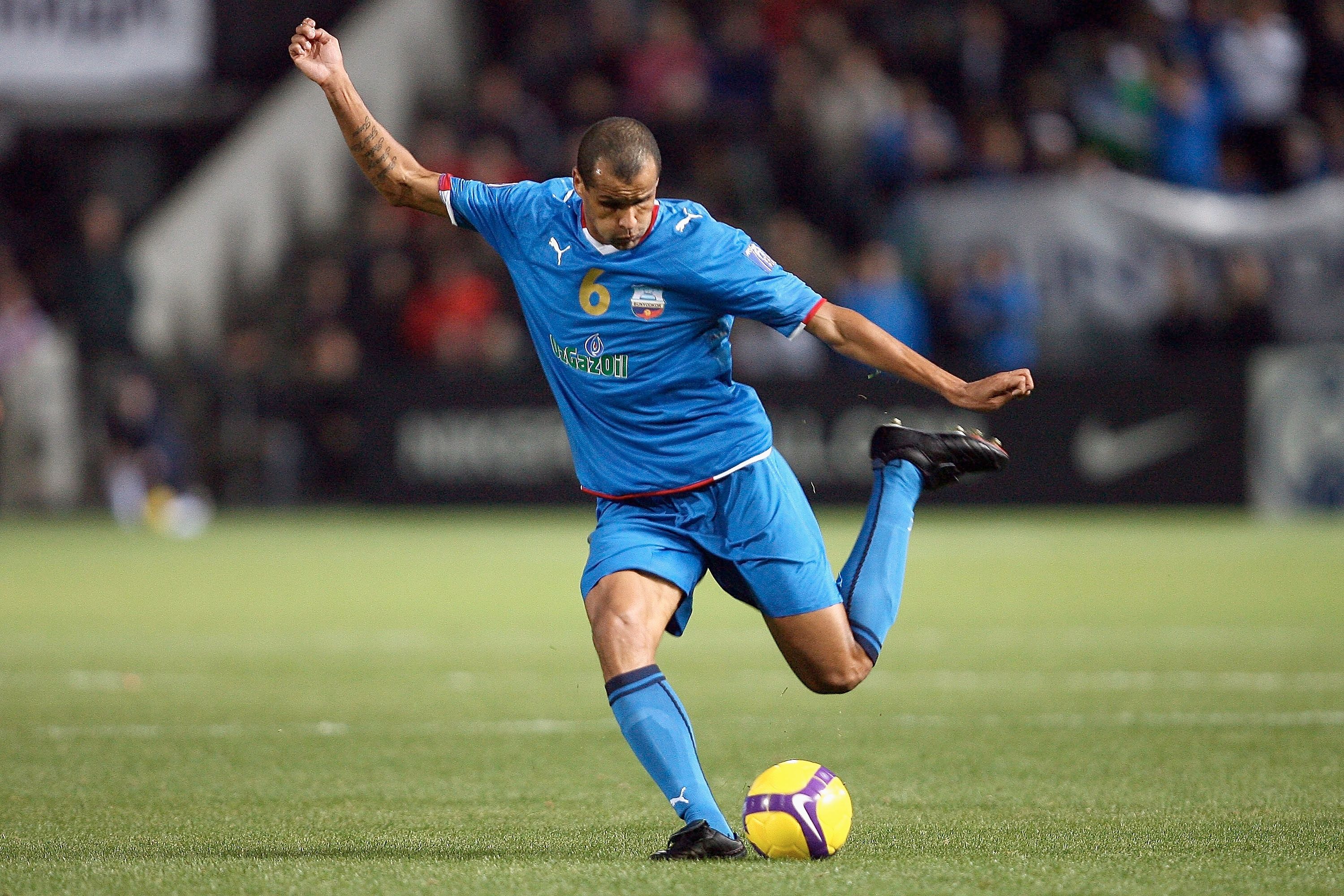 Rivaldo Bunyodkor