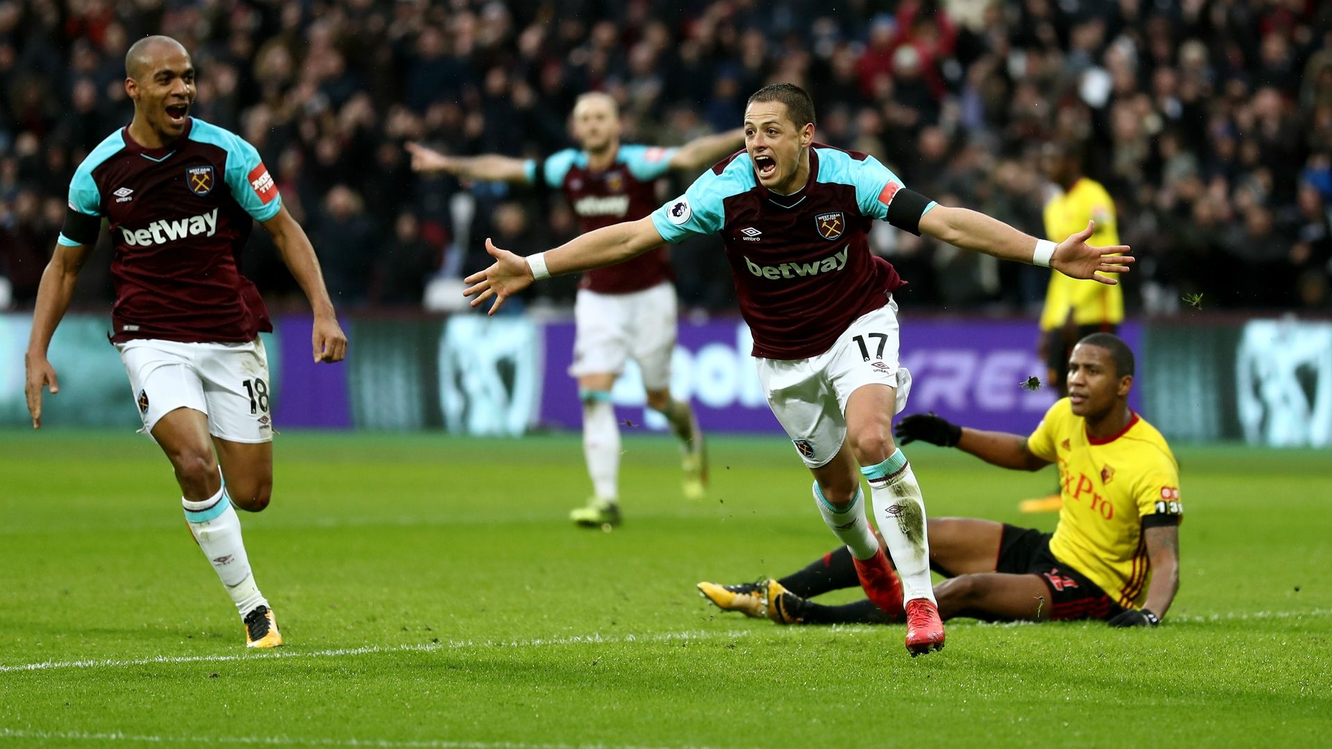Chicharito vs Watford