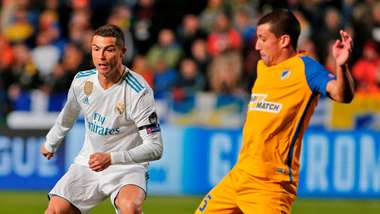 Cristiano Ronaldo Jesus Rueda APOEL Real Madrid UCL 21112017