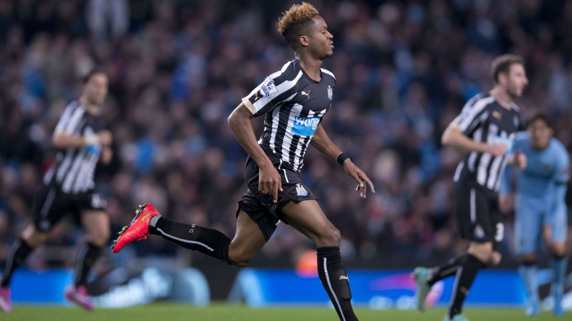 Rolando Aarons League Cup Newcastle v Manchester Cit