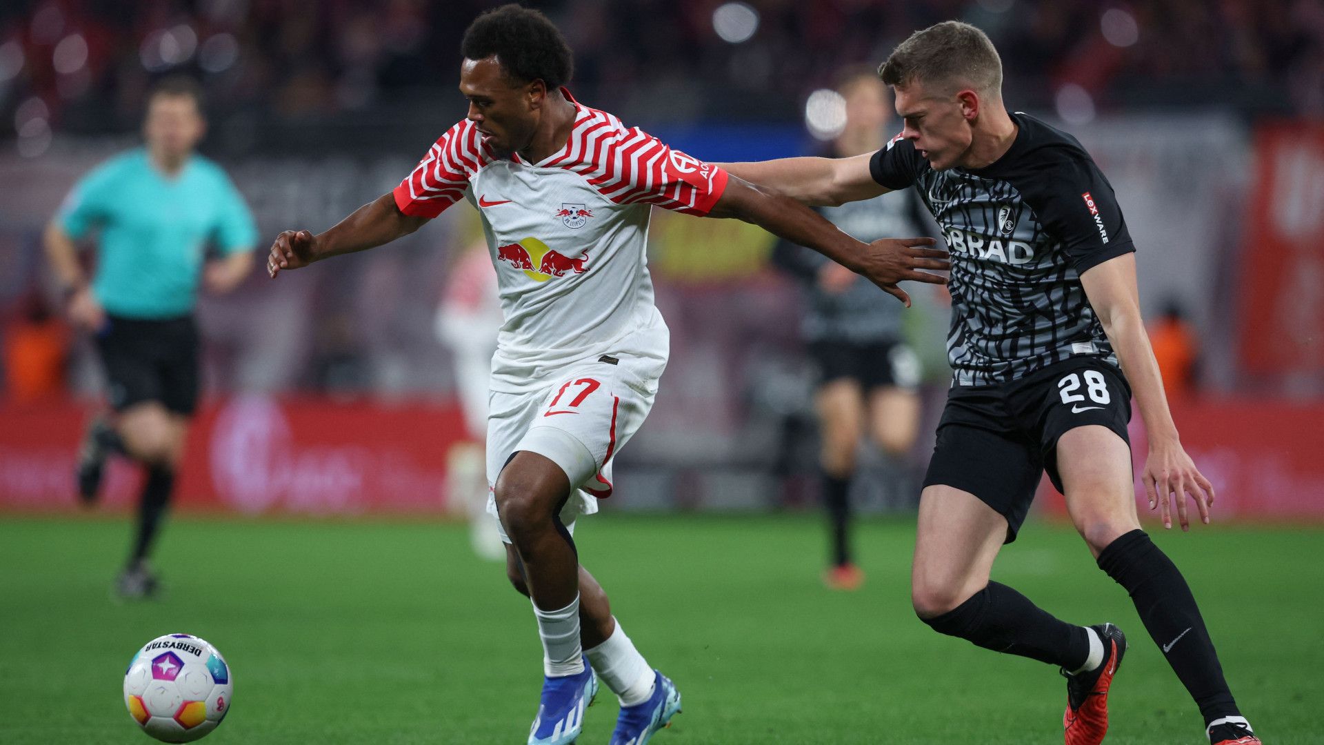 LOIS OPENDA RB LEIPZIG MATTHIAS GINTER SC FREIBURG BUNDESLIGA 12112023