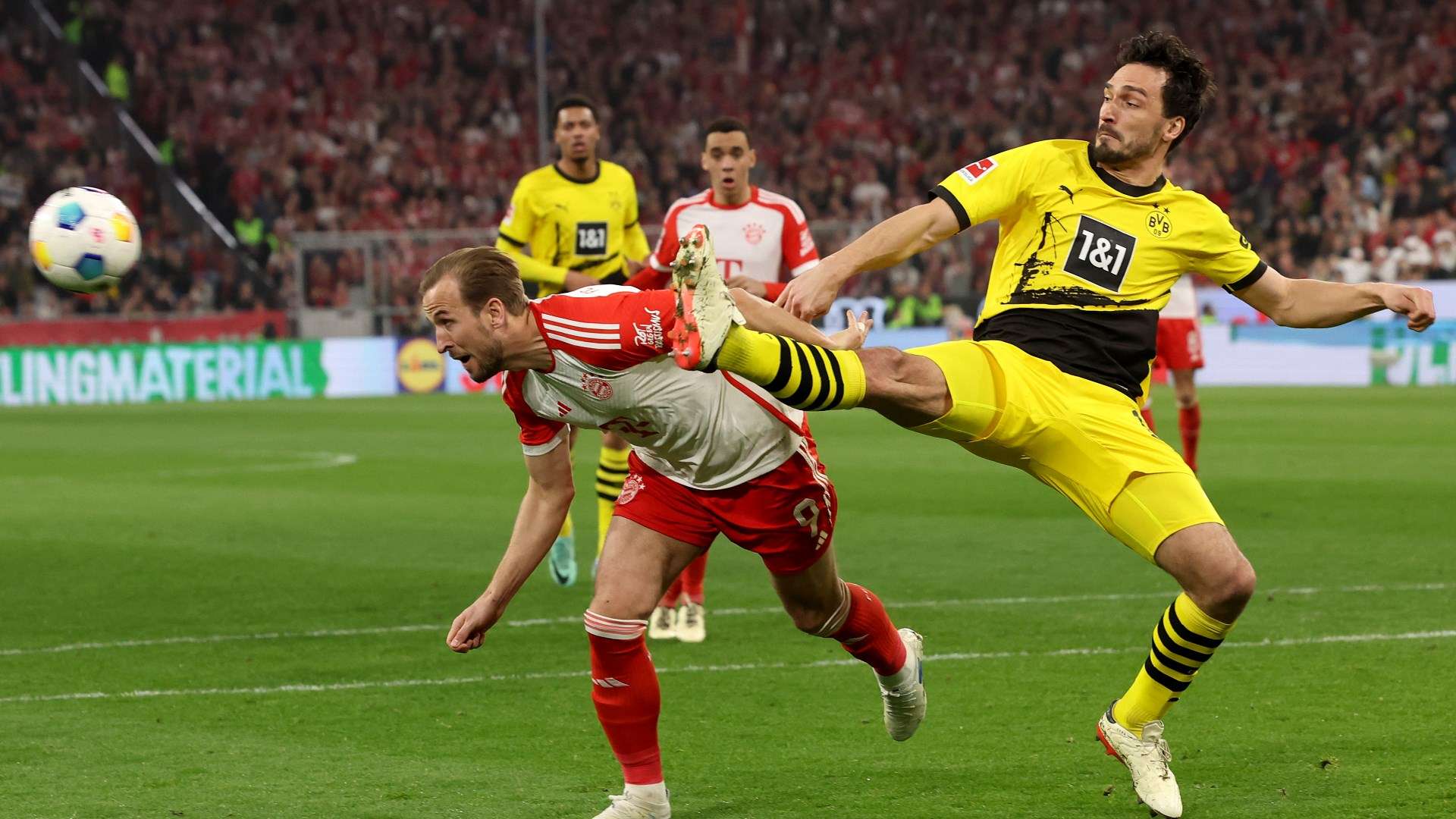 Mats Hummels Harry Kane