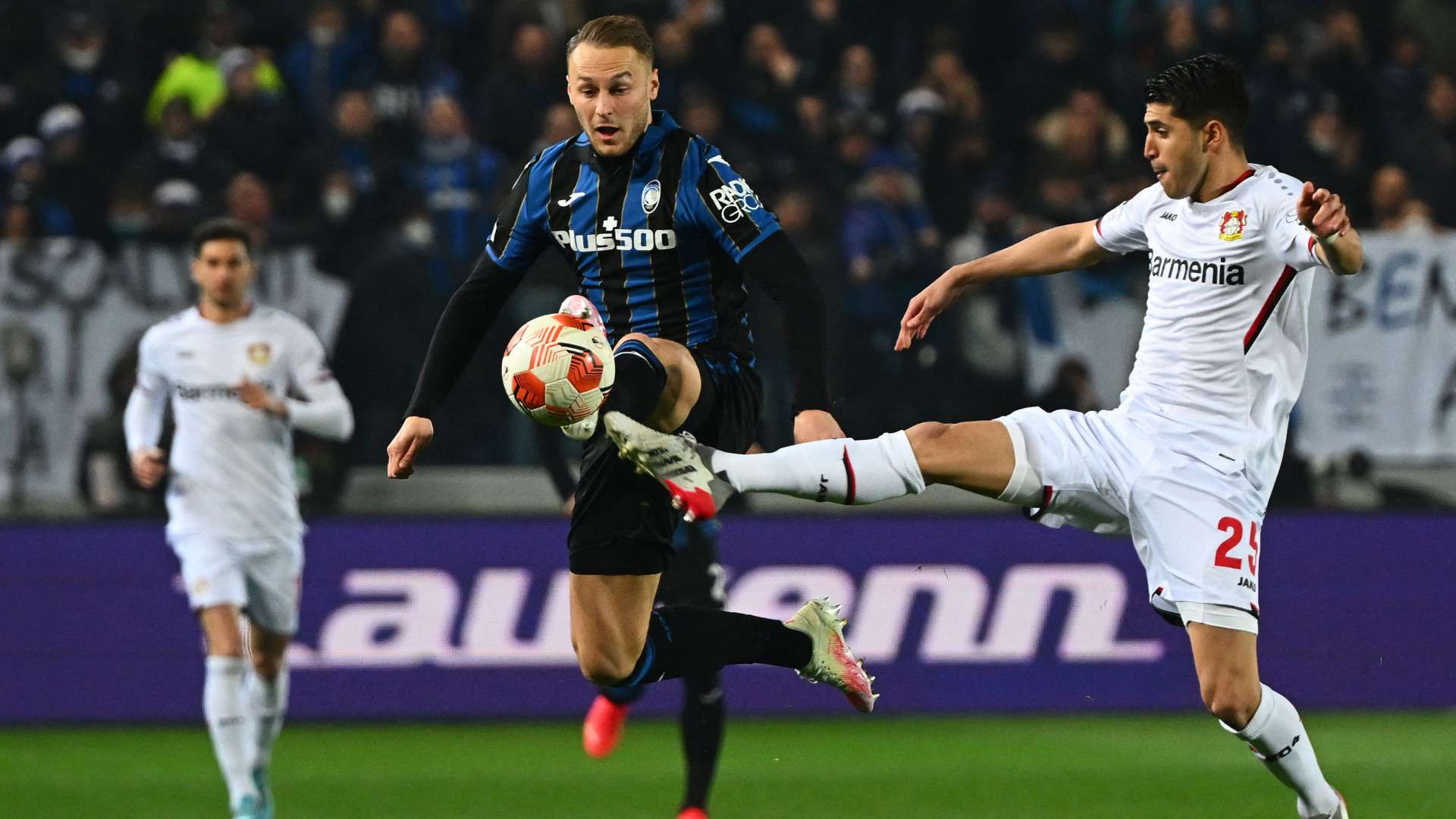 Koopmeiners Palacios Atalanta Bayer Leverkusen Europa League