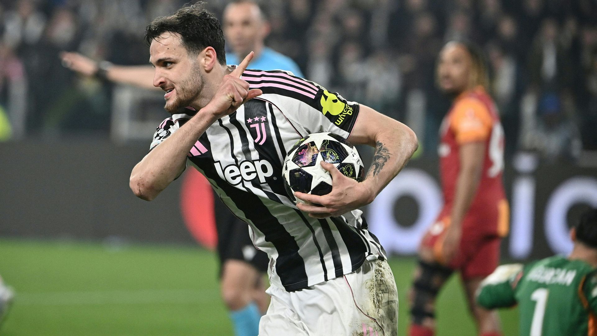 Gatti Juventus Galatasaray