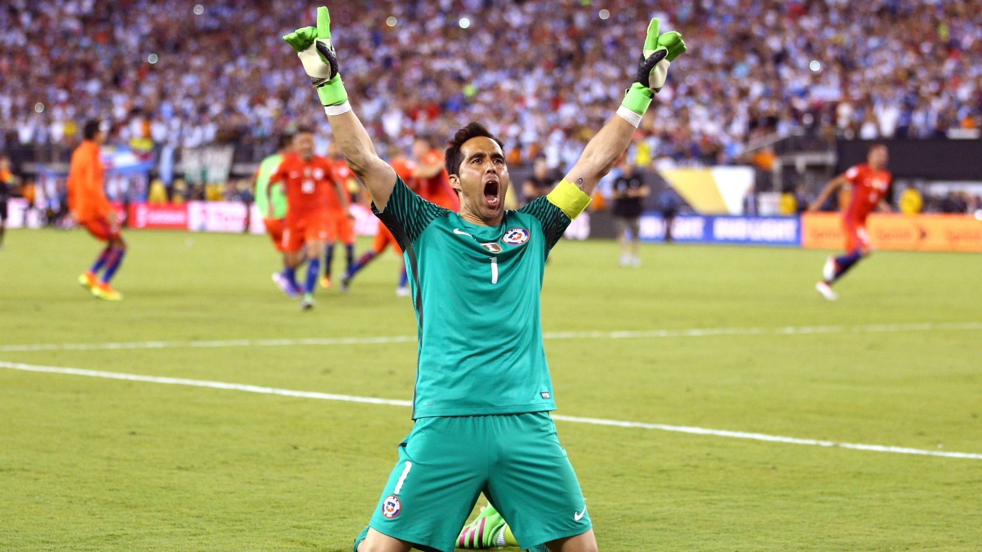Claudio Bravo Chile Copa America 06262016