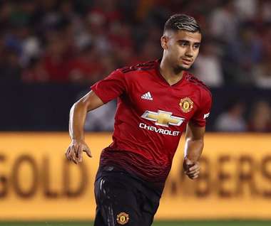 manchester united-2018_2019-home uniform1