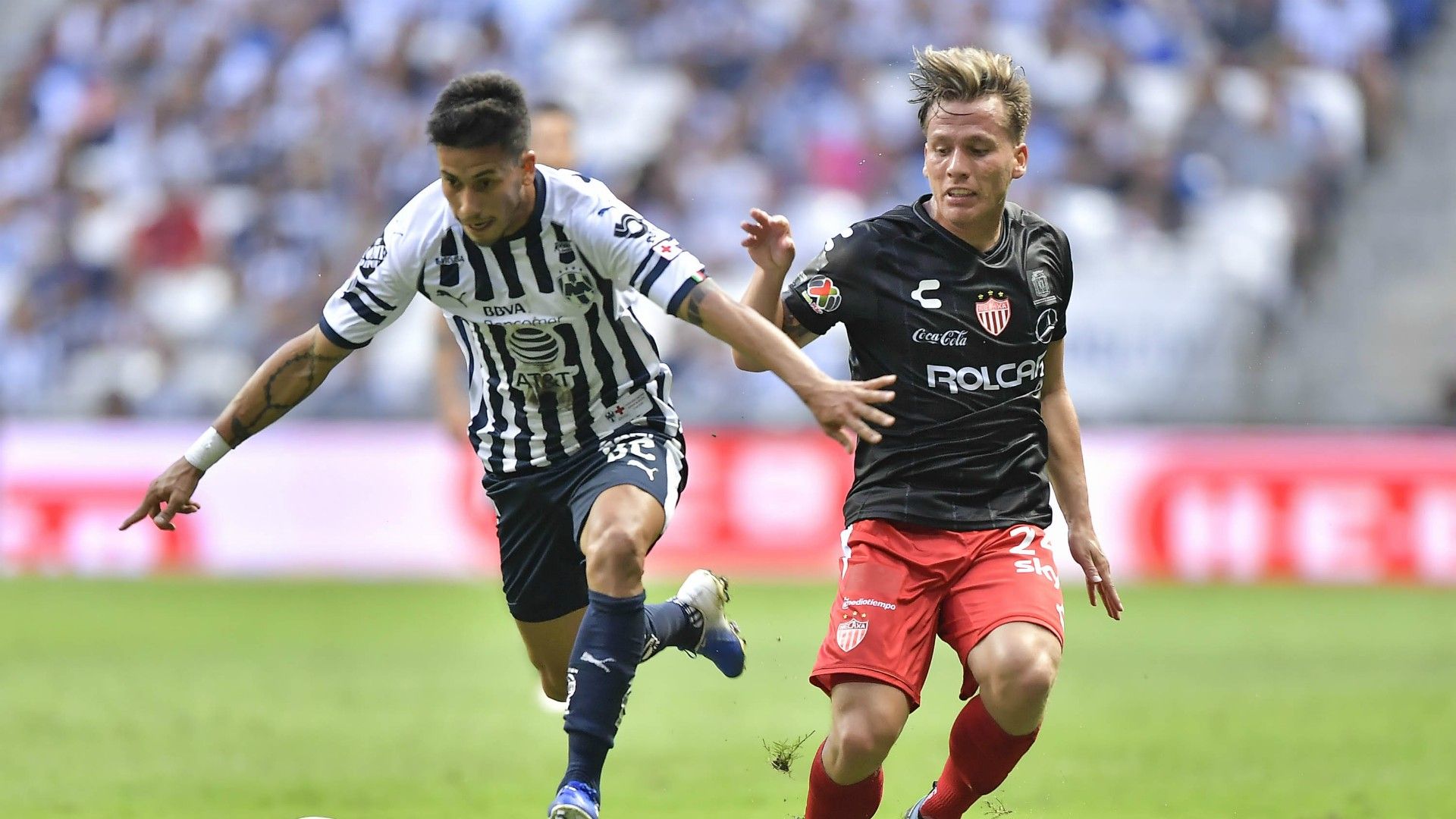 Monterrey Necaxa Maximiliano Meza