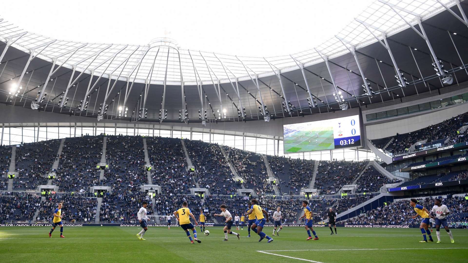 Tottenham U18 Southampton U18 Yeni Stad