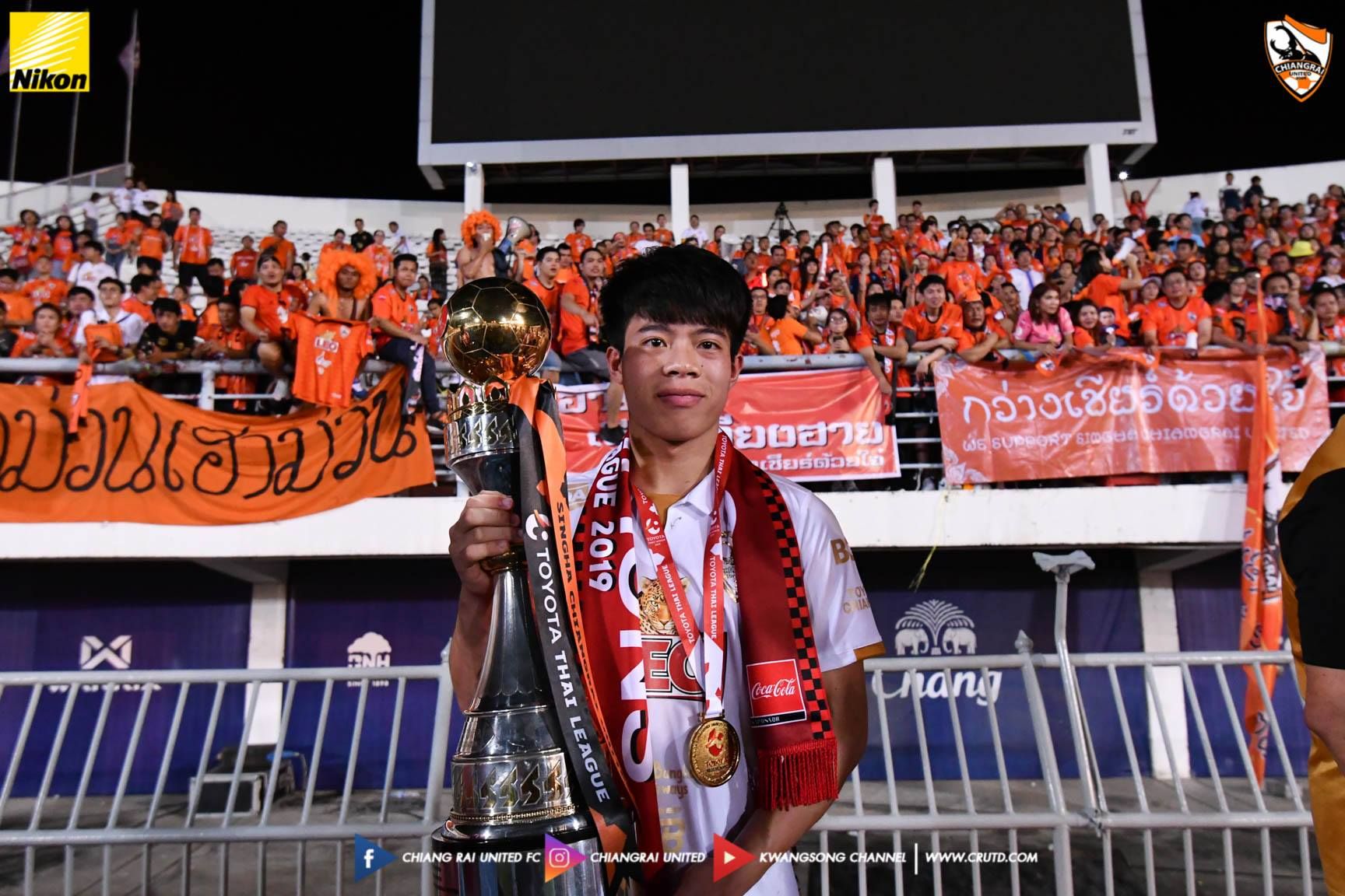 เอกนิษฐ์ ปัญญา