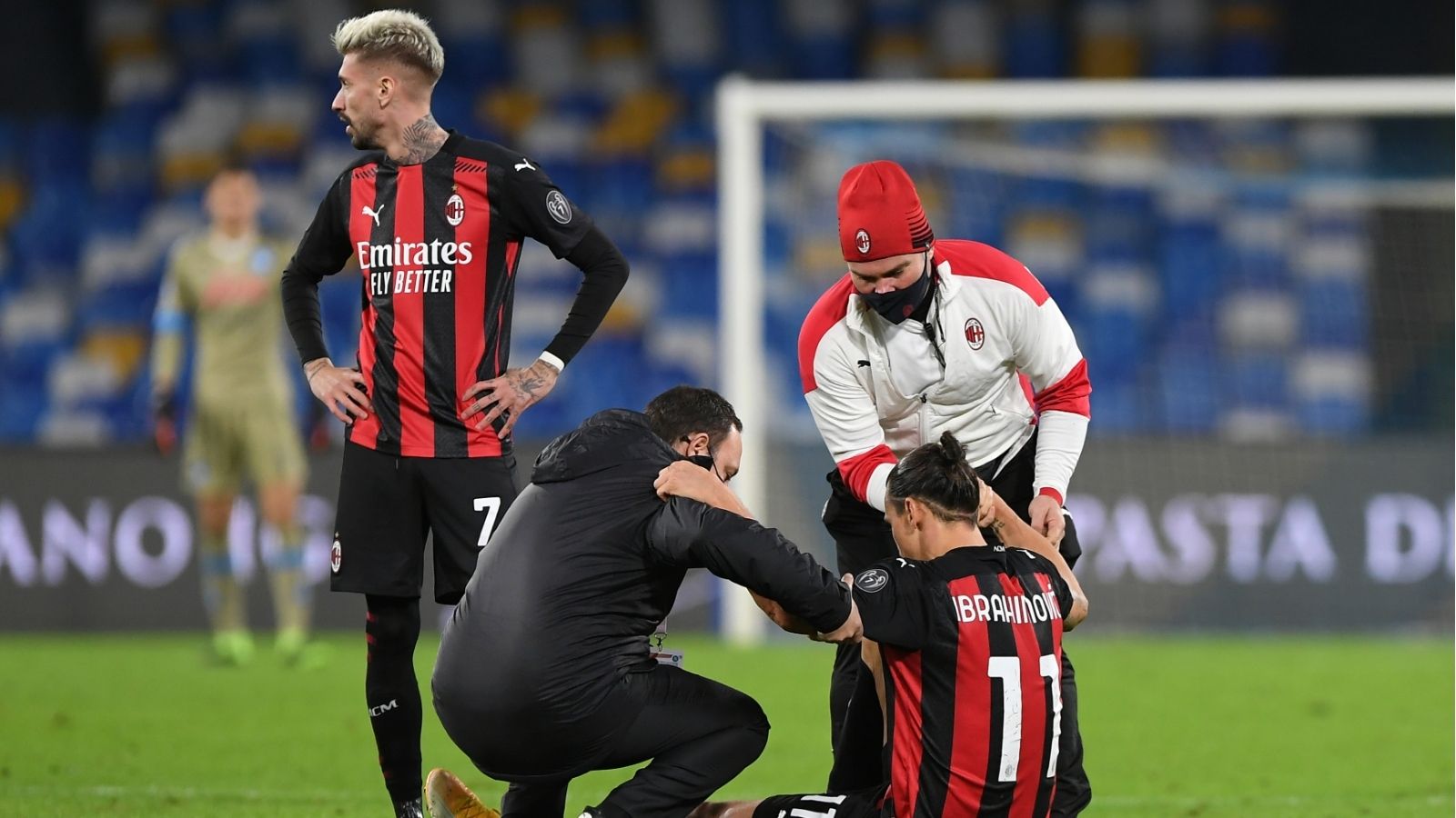 Zlatan Ibrahimovic injured