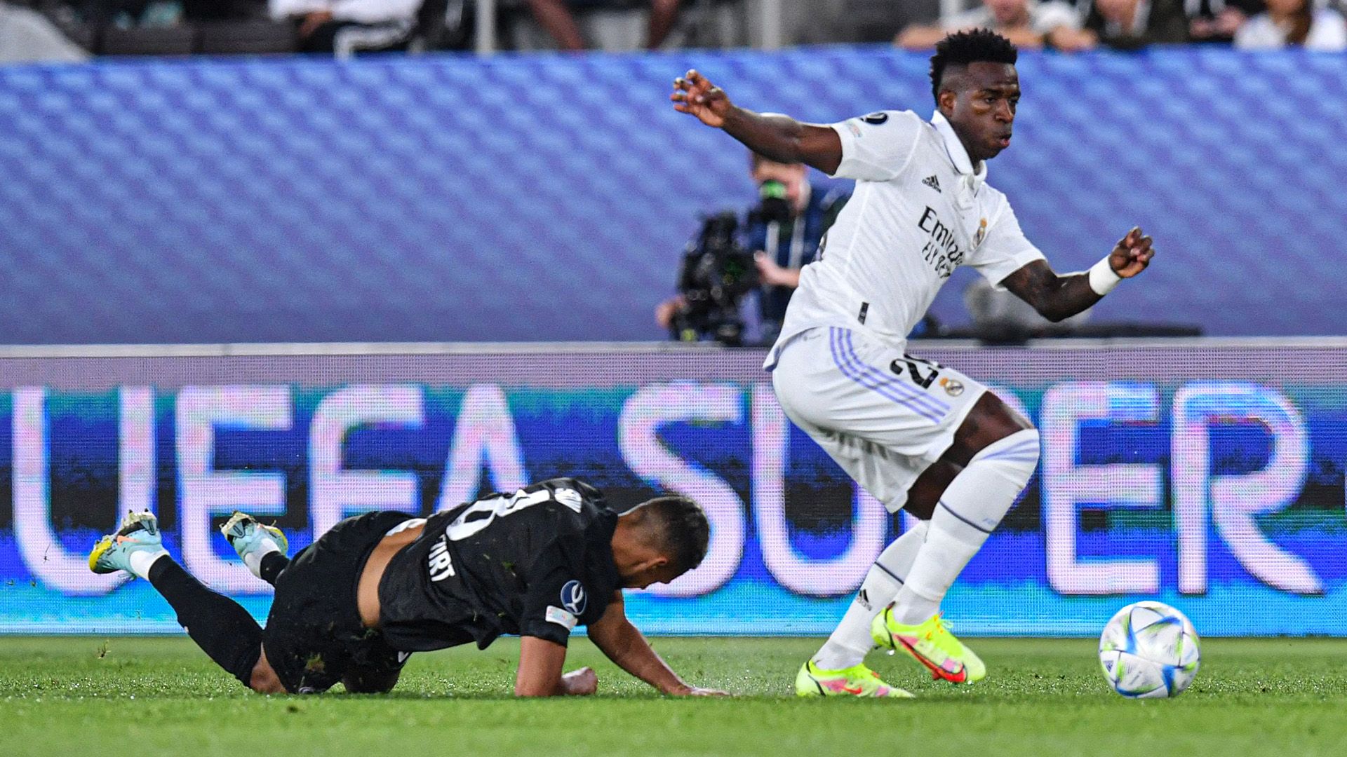 Vinicius Junior Frankfurt 2022-23